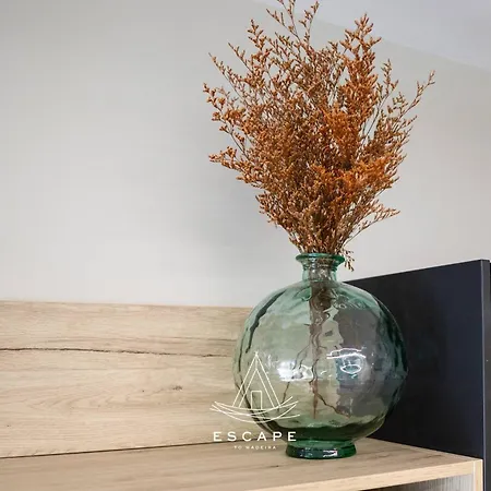 Lobos Dream Flat By Escape To Madeira * Câmara de Lobos